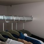 LUSE šatní skříň, kašmír