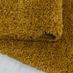 Kusový koberec Sydney Shaggy 3000 gold - 80x250 cm