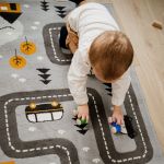 Dětský koberec Adventures 104535 Grey/mustard - 120x170 cm