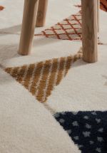 Dětský koberec Adventures 106211 Cream Multicolor - 120x170 cm