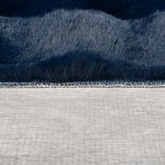 Kusový koberec Waffle Faux Fur Navy - 80x150 cm