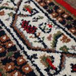 Kusový ručně tkaný koberec Mir red - 170x240 cm