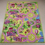 Dětský kusový koberec silnice Sweet Town - 95x133 cm