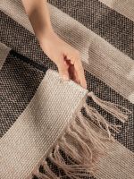 Kusový koberec Handloom 106334 Playa White Black - 200x300 cm Kusový koberec Handloom 106334 Playa White Black - 200x300 cm