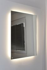 Zrcadlo na míru AMBIENTE SENZOR 30x30 CM s LED podsvícením do stran se senzorem