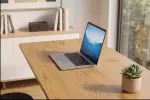Výškově nastavitelný kancelářský stůl OAK DESK 120 CM dubový vzhled