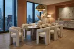 Designová jídelní židle ARCH krémově bílá colin bouclé
