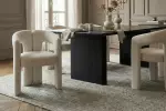 Designová jídelní židle ARCH krémově bílá colin bouclé
