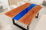 Jídelní stůl LIQUID 160 CM masiv akácie/modrý epoxidový pás