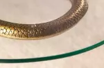 Odkládací stolek WILDLIFE SNAKE 60 CM antik měděný
