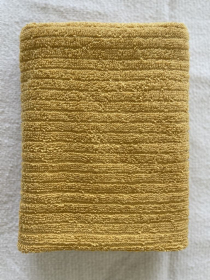 Ručník s proužky 50x90 cm žlutý