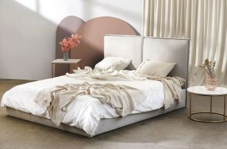 Čalouněná postel s ÚP BOULT 160 dřevěný rošt látka Castel 80