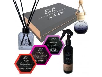 Smell of Life Dárková sada 5 for HER - Vonný difuzér 100 ml SÍ - Parfém do bytu/auta SÍ 200 ml - Vůně do auta SÍ 10 ml - 3 x vonný vosk inspirovaný La Vie Est Belle, Sí a Mademoiselle Smell of Life Dárková sada 5 for HER - Vonný difuzér 100 ml SÍ - Parfém do bytu/auta SÍ 200 ml - Vůně do auta SÍ 10 ml - 3 x vonný vosk inspirovaný La Vie Est Belle, Sí a Mademoiselle